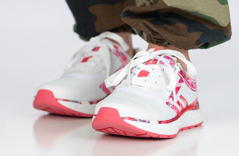 Women's Pink Marble BILLY Sport Inclusion Athletic Sneakers -Shoekid.ca